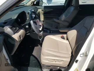 2018 Honda Pilot EX-L с VIN 5FNYF5H7XJB012367, выставлен на аукционе Copart как лот 41790575 с пробегом 72 071 миль миль и Списание • Salvage title. История ставок и продаж доступна на DreamBid. Изображение 7.