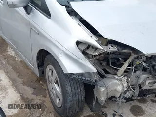 2010 Toyota Prius II with VIN JTDKN3DU2A0152775, listed as a IAAI auction lot 42047386 with 172,994 mi miles and . Bid and sale history available at DreamBid. Image 6.