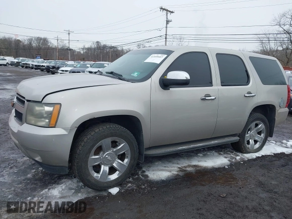 2009 Chevrolet Tahoe Special Service Vehicle with VIN 1GNFK03079R261304, listed as a IAAI auction lot 41555607 with 182,880 mi miles. Bid and sale history available at carsss.com. Image 18.