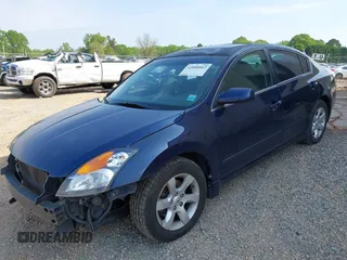 2009 Nissan Altima SL with VIN 1N4AL21E09N507553, listed as a IAAI auction lot 42008062 with 204,308 mi miles and . Bid and sale history available at DreamBid. Image 17.
