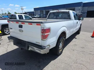 2013 Ford F-150 XL with VIN 1FTFX1EF4DKF96720, listed as a IAAI auction lot 42905938 with 206,467 mi miles and . Bid and sale history available at DreamBid. Image 32.