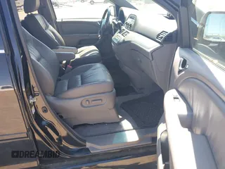 2010 Honda Odyssey EX-L with VIN 5FNRL3H65AB102230, listed as a IAAI auction lot 41888728 with 154,164 mi miles and . Bid and sale history available at DreamBid. Image 5.