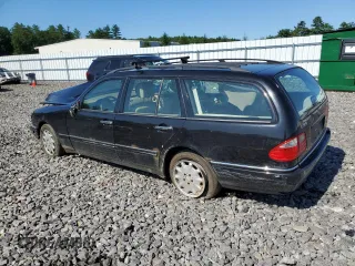 1999 Mercedes-Benz E-Class with VIN WDBJH82F8XX020574, listed as a Copart auction lot 63730124 with 201,401 mi miles and Salvage Title. Bid and sale history available at carsss.com. Image 2.