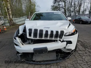 2015 Jeep Cherokee Latitude с VIN 1C4PJMCS7FW787499, выставлен на аукционе Copart как лот 52748725 с пробегом 95 406 миль миль и Списание • Salvage title. История ставок и продаж доступна на DreamBid. Изображение 5.