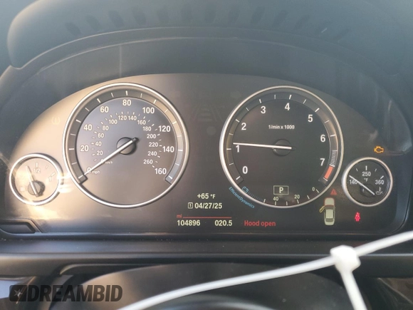 2015 BMW 5 Series 528i with VIN WBA5A5C54FD514004, listed as a Copart auction lot 55825075 with 104,896 mi miles and Clean Title. Bid and sale history available at DreamBid. Image 9.