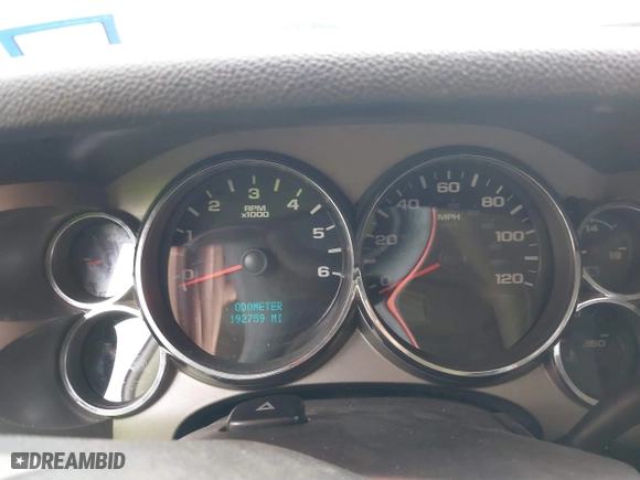 2012 Chevrolet Silverado 1500 LT with VIN 3GCPCSEA3CG263702, listed as a IAAI auction lot 41337363 with 192,759 mi miles. Bid and sale history available at carsss.com. Image 7.
