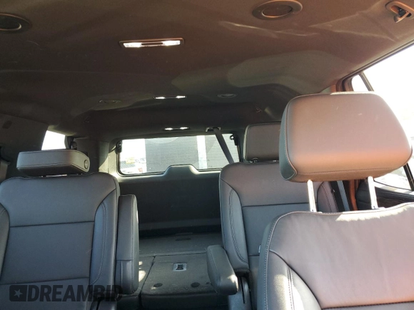 2021 Chevrolet Tahoe LT z VIN 1GNSKNKD1MR375761, wystawiony jako Copart lot #61756355 z przebiegiem 40 160 mil mil oraz Szkoda całkowita • Salvage title. Historia ofert i sprzedaży dostępna na DreamBid. Obrazek 10.