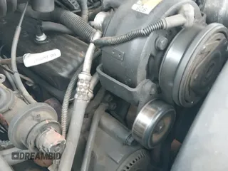 1988 Chevrolet Silverado 2500 с VIN 2GCFK29K6J1202951, выставлен на аукционе IAAI как лот 42551862 с пробегом 428 372 миль миль и . История ставок и продаж доступна на DreamBid. Изображение 19.