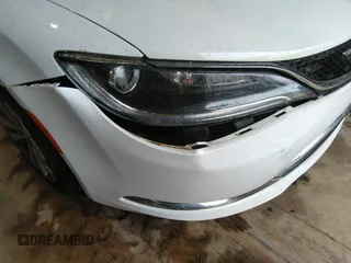 2015 Chrysler 200 Limited with VIN 1C3CCCAB9FN708205, listed as a IAAI auction lot 41946588 with 166,372 mi miles. Bid and sale history available at carsss.com. Image 13.