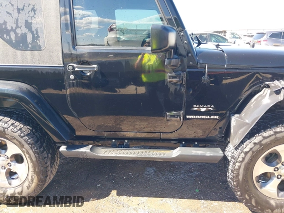 2016 Jeep Wrangler Sahara with VIN 1C4AJWBG0GL174481, listed as a IAAI auction lot 41868149 with 59,300 mi miles and . Bid and sale history available at DreamBid. Image 13.
