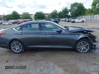 2018 Genesis G80 3.8L с VIN KMHGN4JE6JU255808, выставлен на аукционе IAAI как лот 42348710 с пробегом Не указан миль и . История ставок и продаж доступна на DreamBid. Изображение 12.