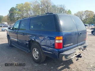 2001 GMC Yukon XL SLT with VIN 3GKEC16T21G225638, listed as a IAAI auction lot 41917916 with 271,249 mi miles. Bid and sale history available at carsss.com. Image 3.