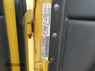 2001 Jeep Wrangler Sport z VIN 1J4FA49S01P355451, wystawiony jako Copart lot #56501545 z przebiegiem 213 027 mil mil oraz Czysty tytuł • Clean title. Historia ofert i sprzedaży dostępna na DreamBid. Obrazek 13.