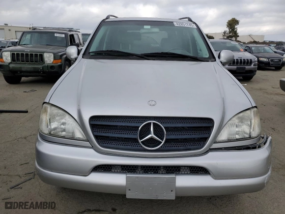 2000 Mercedes-Benz M-Class with VIN 4JGAB54E8YA191024, listed as a Copart auction lot 42851745 with 85,059 mi miles and Clean Title. Bid and sale history available at carsss.com. Image 5.