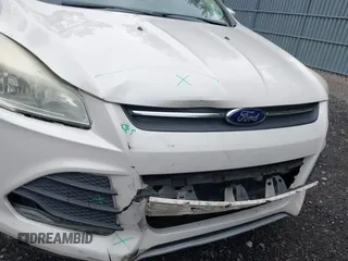 2013 Ford Escape SE с VIN 1FMCU0GX9DUD31996, выставлен на аукционе IAAI как лот 42342141 с пробегом 160 642 миль миль и . История ставок и продаж доступна на DreamBid. Изображение 6.
