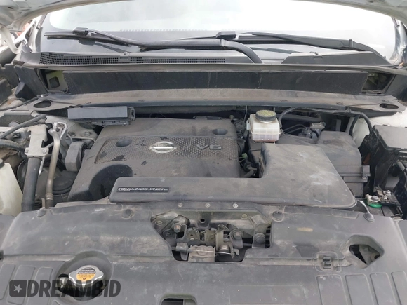 2014 Nissan Pathfinder Platinum with VIN 5N1AR2MN3EC693904, listed as a IAAI auction lot 41774522 with 151,477 mi miles and . Bid and sale history available at DreamBid. Image 10.