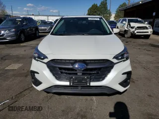 2024 Subaru Legacy Premium z VIN 4S3BWAF66R3012951, wystawiony jako Copart lot #53900515 z przebiegiem 21 697 mil mil oraz Szkoda całkowita • Salvage title. Historia ofert i sprzedaży dostępna na DreamBid. Obrazek 5.