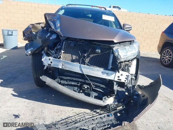 2019 Toyota Highlander SE with VIN 5TDKZRFH6KS351253, listed as a IAAI auction lot 41558768 with NaN miles. Bid and sale history available at carsss.com. Image 12.
