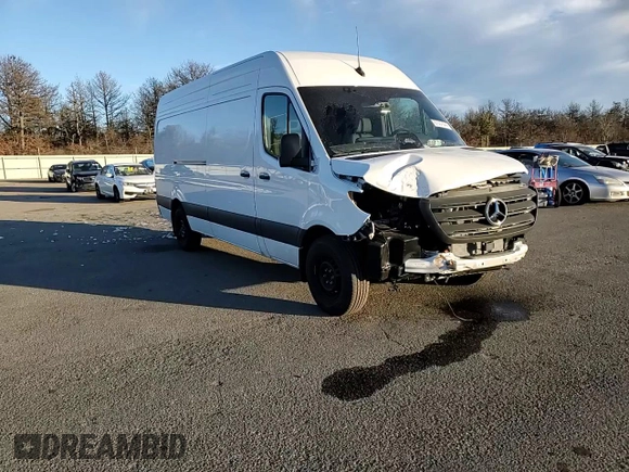 2025 Mercedes-Benz Sprinter Cargo with VIN W1Y4NCHY6SP753794, listed as a Copart auction lot 87057804 with 610 mi miles and Salvage Title. Bid and sale history available at carsss.com. Image 12.