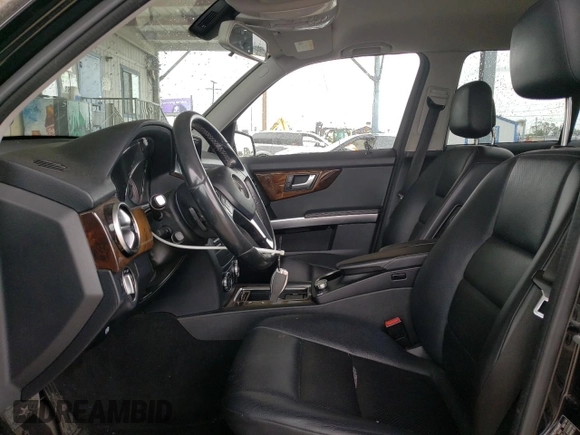 2015 Mercedes-Benz GLK 350 with VIN WDCGG5HB4FG419475, listed as a Copart auction lot 55968663 with 161,685 mi miles and . Bid and sale history available at DreamBid. Image 7.