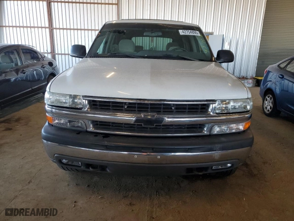 2000 Chevrolet New Tahoe LT with VIN 1GNEC13T0YJ164323, listed as a Copart auction lot 42754895 with 0 mi miles and Salvage Title. Bid and sale history available at carsss.com. Image 5.