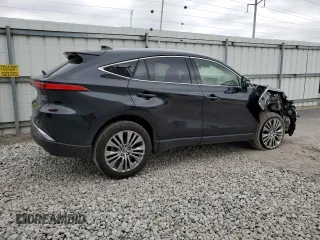 2022 Toyota Venza LE with VIN JTEAAAAH2NJ095315, listed as a Copart auction lot 50252724 with 40,231 mi miles. Bid and sale history available at carsss.com. Image 3.