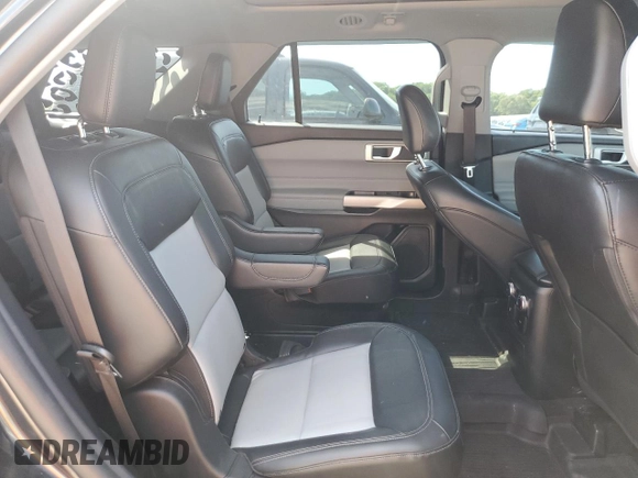 2022 Ford Explorer XLT with VIN 1FMSK7DH3NGB60332, listed as a Copart auction lot 57460815 with 40,812 mi miles and Salvage title. Bid and sale history available at DreamBid. Image 11.