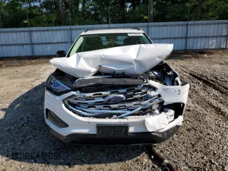 2022 Ford Edge SE with VIN 2FMPK4G98NBB10011, listed as a Copart auction lot 56198525 with 35,343 mi miles and Salvage title. Bid and sale history available at DreamBid. Image 5.