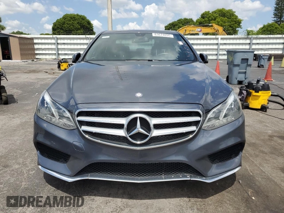 2014 Mercedes-Benz E 350 Sport with VIN WDDHF5KBXEB063203, listed as a Copart auction lot 63674095 with 131,102 mi miles and Clean title. Bid and sale history available at DreamBid. Image 5.