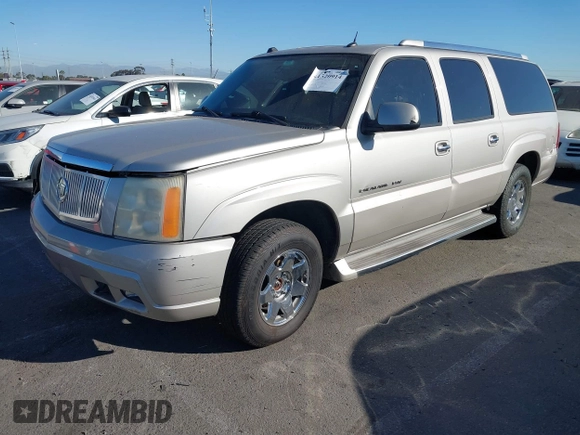 2005 Cadillac Escalade ESV z VIN 3GYFK66N75G215284, wystawiony jako IAAI lot #41320914 z przebiegiem Nie podano mil oraz . Historia ofert i sprzedaży dostępna na DreamBid. Obrazek 17.