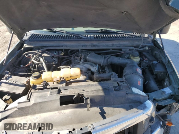 2001 Ford Excursion Limited z VIN 1FMNU43S81EA48392, wystawiony jako Copart lot #50074235 z przebiegiem 191 321 mil mil oraz Szkoda całkowita • Salvage title. Historia ofert i sprzedaży dostępna na DreamBid. Obrazek 11.