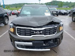 2024 Kia Telluride SX Prestige X-Pro with VIN 5XYP5DGCXRG530586, listed as a IAAI auction lot 42225560 with 7,880 mi miles and . Bid and sale history available at DreamBid. Image 6.