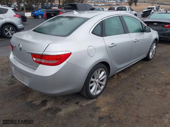 2014 Buick Verano with VIN 1G4PP5SKXE4110099, listed as a IAAI auction lot 41569581 with 204,263 mi miles. Bid and sale history available at carsss.com. Image 4.