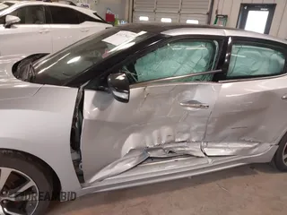 2018 Nissan Maxima SV with VIN 1N4AA6APXJC367526, listed as a IAAI auction lot 41427841 with 113,533 mi miles and . Bid and sale history available at DreamBid. Image 6.