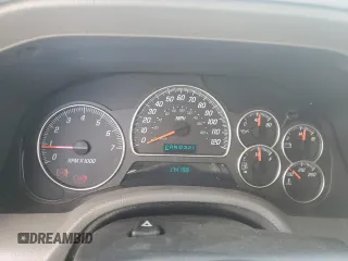 2002 GMC Envoy SLT z VIN 1GKDS13S722253150, wystawiony jako Copart lot #56255185 z przebiegiem 174 198 mil mil oraz Szkoda całkowita • Salvage title. Historia ofert i sprzedaży dostępna na DreamBid. Obrazek 9.