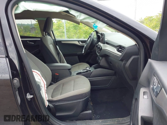2020 Ford Escape SE z VIN 1FMCU9G69LUB29301, wystawiony jako IAAI lot #42382811 z przebiegiem 55 197 mil mil oraz . Historia ofert i sprzedaży dostępna na DreamBid. Obrazek 5.