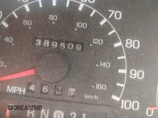 2000 Ford Excursion Limited с VIN 1FMSU43F7YEC35137, выставлен на аукционе IAAI как лот 42246545 с пробегом 389 509 миль миль и . История ставок и продаж доступна на DreamBid. Изображение 7.
