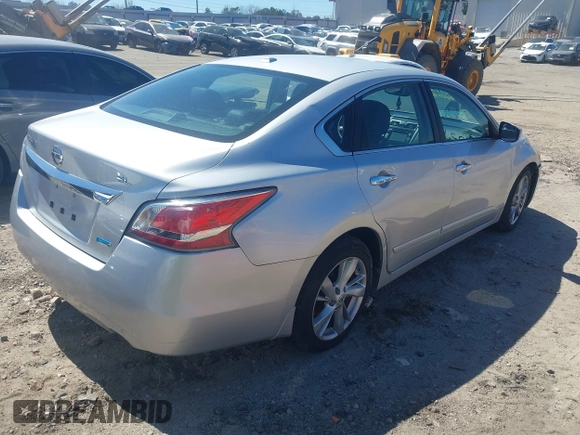 2014 Nissan Altima 2.5 with VIN 1N4AL3AP3EC902467, listed as a IAAI auction lot 41834057 with 161,150 mi miles and . Bid and sale history available at DreamBid. Image 4.