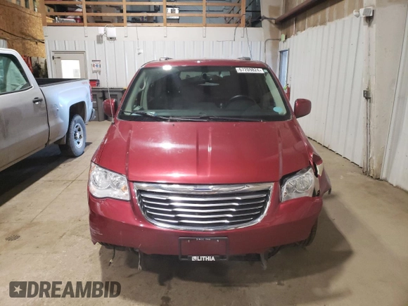 2015 Chrysler Town & Country Touring with VIN 2C4RC1BG4FR707311, listed as a Copart auction lot 67209824 with 95,492 mi miles and Clean Title. Bid and sale history available at carsss.com. Image 5.