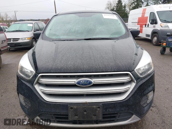 2017 Ford Escape SE with VIN 1FMCU9GD9HUB45195, listed as a IAAI auction lot 41916930 with 126,084 mi miles. Bid and sale history available at carsss.com. Image 6.