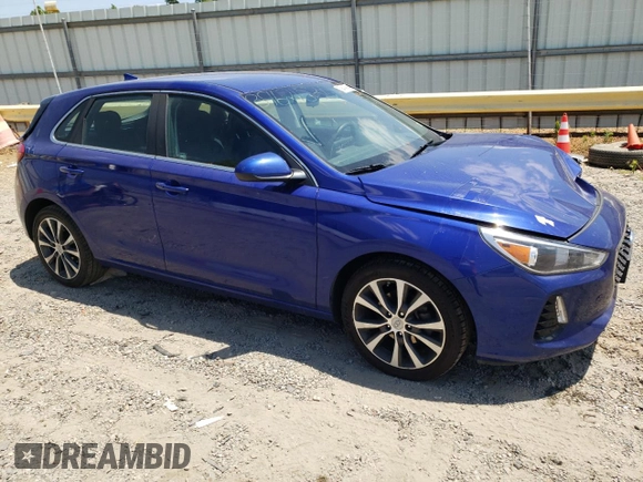 2019 Hyundai Elantra GT with VIN KMHH35LE6KU117149, listed as a Copart auction lot 59414694 with 35,976 mi miles and Salvage Title. Bid and sale history available at carsss.com. Image 4.