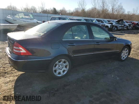 2005 Mercedes-Benz C 240 with VIN WDBRF81J75F601811, listed as a Copart auction lot 48210795 with 59,454 mi miles and Clean Title. Bid and sale history available at DreamBid. Image 3.