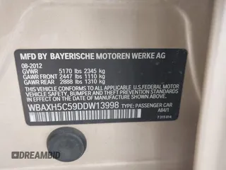 2013 BMW 5 Series 528i xDrive z VIN WBAXH5C59DDW13998, wystawiony jako IAAI lot #42239659 z przebiegiem 190 682 mil mil oraz . Historia ofert i sprzedaży dostępna na DreamBid. Obrazek 9.