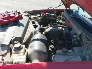 2002 Ford F-150 XL с VIN 2FTRF17272CA88155, выставлен на аукционе IAAI как лот 43415531 с пробегом Не указан миль и . История ставок и продаж доступна на DreamBid. Изображение 14.