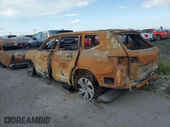 2023 Volkswagen Atlas SEL with VIN 1V2BR2CA0PC555097, listed as a Copart auction lot 74428314 with Not provided miles and Non repairable. Bid and sale history available at DreamBid. Image 2.