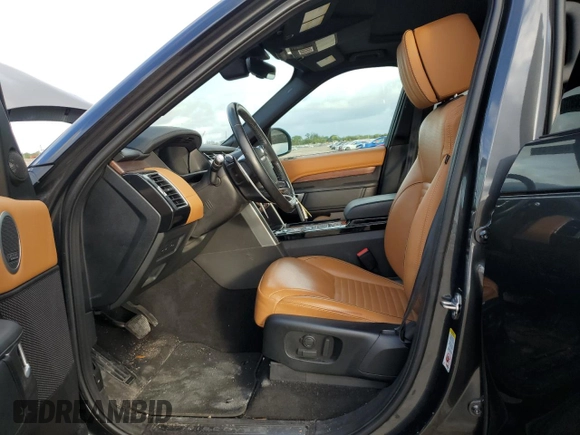 2018 Land Rover Discovery HSE Luxury with VIN SALRT2RV9JA058590, listed as a Copart auction lot 72785613 with 44,879 mi miles. Bid and sale history available at carsss.com. Image 7.