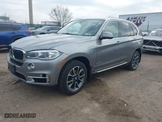 2018 BMW X5 xDrive40e iPerformance with VIN 5UXKT0C52J0W03359, listed as a IAAI auction lot 41843760 with NaN miles. Bid and sale history available at carsss.com. Image 16.