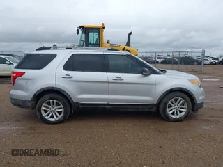 2013 Ford Explorer XLT z VIN 1FM5K7D9XDGA98416, wystawiony jako IAAI lot #41962799 z przebiegiem 122 942 mil mil oraz . Historia ofert i sprzedaży dostępna na DreamBid. Obrazek 13.