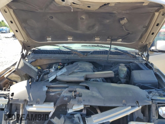 2002 Chevrolet Tahoe Z71 z VIN 1GNEK13T72R285197, wystawiony jako Copart lot #53784905 z przebiegiem 226 662 mil mil oraz Szkoda całkowita • Salvage title. Historia ofert i sprzedaży dostępna na DreamBid. Obrazek 12.
