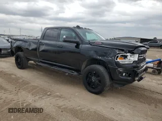 2022 Ram 2500 Tradesman with VIN 3C6UR5HJ9NG423994, listed as a Copart auction lot 55760645 with 7,868 mi miles and Salvage title. Bid and sale history available at DreamBid. Image 4.